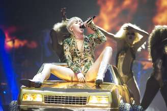 <p>Miley Cyrus durante show em Vancouver, no Canadá</p>