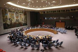 Membros do Conselho de Segurança da ONU em encontro sobre a crise na Ucrânia, no escritório da ONU em Nova York, em 1 de março