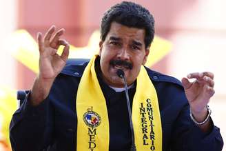 <p>Para mais de 30%, Maduro deveria cumprir cargo até o final. Na foto, o presidente discursa durante cerimônia de graduação de médicos no Palácio Miraflores, em Caracas, em 10 de março</p>