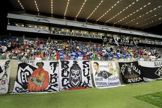 Torcedores de Santos, Mixto e até outros clubes encheram a Arena Pantanal no seu jogo de estreia