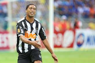 <p>Ronaldinho está entre os jogadores mais velhos do elenco do Atlético-MG</p>
