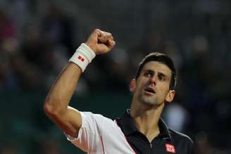 Djokovic venceu e irá encarar rival Roger Federer