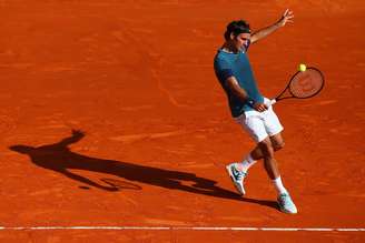 Federer venceu Djokovic por 2 a 0 e foi à final do Masters de Monte Carlo
