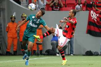 <p>Flamengo atuou no Mané Garrincha, em Brasília; Bahia jogou na Fonte Nova em Salvador</p>