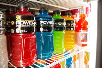 <p>O isotônico Powerade, da Coca-Cola, é uma das bebidas que devem ter o ingrediente bromado de óleo vegetal removido</p>