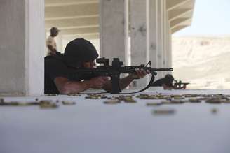 <p>Exercícios de habilidade em áreas como tiro ao alvo, combate corpo a corpo e marcha de longa distância estavam entre entre as provas da Competição da edição de 2014</p>