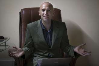 O jornalista britânico Graham Phillips informou através do Twitter que foi libertado pelas autoridades ucranianas depois de passar quase dois dias detido