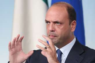 Ministro do Interior da Itália revelou que mais de 40 mil imigrantes chegaram à costa do país nestes 5 meses de 2014