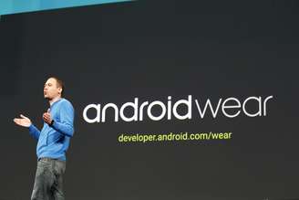 <p>David Singleton, diretor de engenharia do Android, apresentou o Android Wear, sistema operacional para smart watches</p>