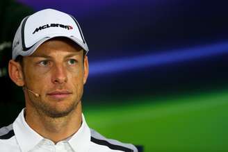 <p>Jenson Button ainda não renovou com a McLaren para a próxima temporada</p>