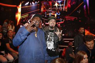 A final do programa SuperStar reuniu famosos no Projac, no Rio de Janeiro. Na foto, Catra e Tico Santa Cruz