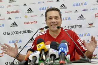 <p>Confiante, Luxemburgo espera dias melhores no Flamengo</p>