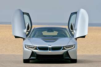 Esportivo elétrico BMW i8