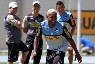 <p>Jóbson só tem treinado no Botafogo</p>