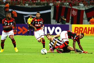 Botafogo e Flamengo jogaram na Arena da Amazônia
