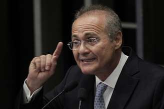 <p>Senador Renan Calheiros (PMDB-AL) durante sessão de votação no Senado</p>