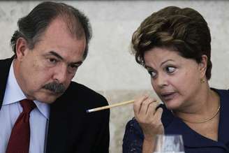 <p>Presidente Dilma Rousseff e ministro Mercadante</p>