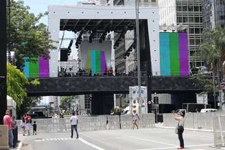 <p>Famosa avenida da capital terá shows musicais e queima de fogos de 15 minutos</p>