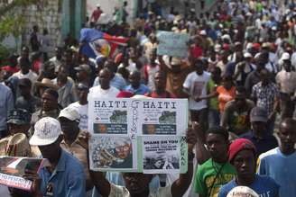 Haitianos relembram tragédia que atingiu região há cinco anos