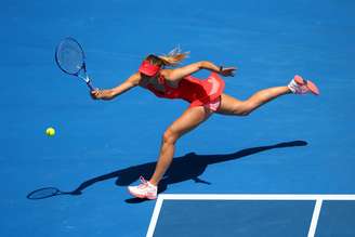 Maria Sharapova não deu chances à chinesa Shuai Peng