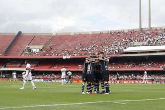 <p>Estádio recebeu público inferior a 20 mil pessoas no clássico São Paulo x Corinthians</p>