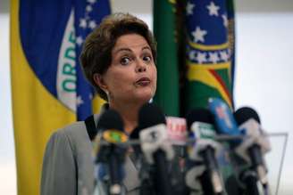 Presidente Dilma Rousseff concede entrevista no Palácio do Planalto. 16/03/2015.