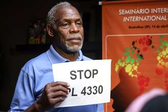 <p>Glover manifestou sua solidariedade aos trabalhadores brasileiros e se posicionou contra o projeto de lei 4330, que regulamenta a terceirização</p>