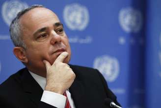 Ministro de Inteligência de Israel, Yuval Steinitz, participa de conferência de imprensa após encontro durante a 68a Assembleia Geral das Nações Unidas, na sede da ONU em Nova York  25/09/ 2013.