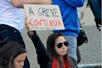 Servidores da rede pública paranaense ameaçam aderir a greve dos professores da rede pública estadual