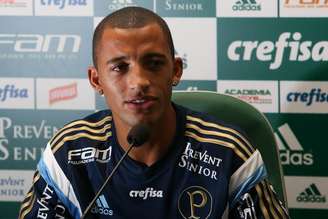Vitor Hugo admitiu que Palmeiras precisa ser mais incisivo no ataque 