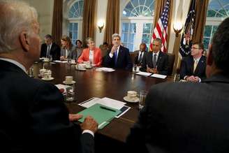 O presidente dos EUA, Barack Obama, faz reunião de gabinete na Casa Branca. 21/5/ 2015.