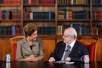 Jô Soares entrevistou Dilma na madrugada de sábado (13)