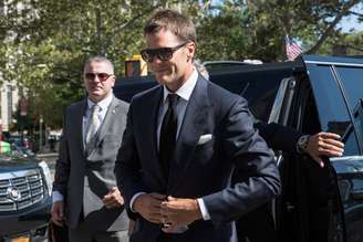 Tom Brady exibe aliança de casamento, após rumores de separação