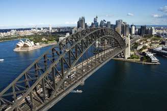 Ponte da Baía de Sydney tem o maior arco de aço em uma estrutura como essa no mundo