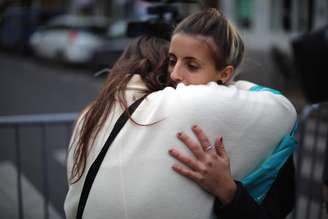 Autoridades francesas já entregaram os restos mortais de cerca de 100 vítimas dos atentados aos familiares