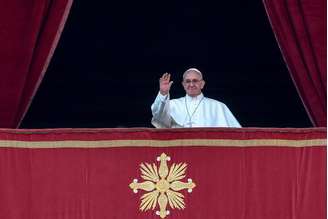 O papa pediu para que os católicos pratiquem “pequenos gestos”, como orações diárias, para fortalecer o elo entre pais e filhos