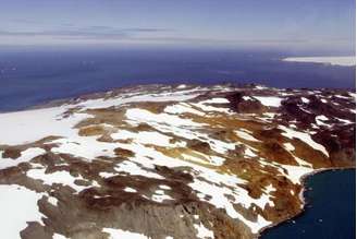 A partir de novos cálculos, especialistas estimam que, entre 1900 e 2000, os oceanos subiram cerca de 14 cm por causa do degelo 