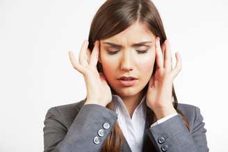 As dores podem se misturar e confundir mesmo, pois nem todas as cefaleias são causadas pelas DTM, por exemplo. Mas o cirurgião-dentista especializado no assunto saberá identificar isso e, se necessário, encaminhar a pessoa para outro profissional 
