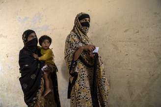 Cerca de 1.100 mulheres foram mortas por parentes no Paquistão no ano passado nos chamados "crimes de honra", afirma a Comissão de Direitos Humanos do Paquistão (CDHP). Muitos casos não chegam a ser denunciados.