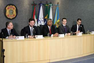 Coletiva de imprensa sobre a 31ª fase da Operação Lava Jato, intitulada “Abismo”, na sede da Polícia Federal, em Curitiba (PR), na manhã desta segunda-feira (4). 