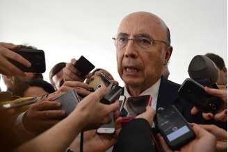 Ministro Henrique Meirelles ouviu governadores do Nordeste, que querem pelo menos R$ 14,3 bilhões do governo federal por perdas no Fundo de Participação dos Estados