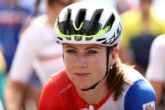 A ciclista holandesa Annemiek Van Vleuten sofreu um acidente nesse domingo, no Rio