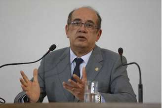 Brasília - O presidente do Tribunal Superior Eleitoral, ministro Gilmar Mendes, fala à imprensa sobre as eleições 2016 