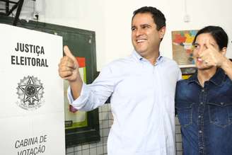 O candidato Edivaldo Holanda Júnior (PDT), votou na UEB Doutor Oliveira Roma em São Luís, MA