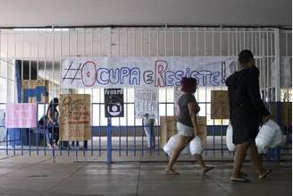 Estudantes ocupam Centro de Ensino Médio Elefante Branco, em Brasília