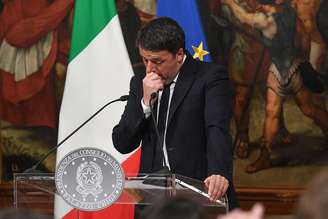 Renzi renunciou ao cargo após vitória do 'não' 