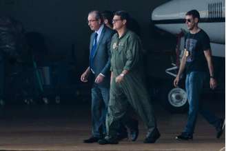 Eduardo Cunha embarca para Curitiba após ser preso pela Polícia Federal