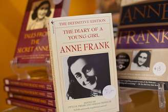 O próprio diário de Anne Frank forneceu as pistas sobre as circunstâncias e a razão da descoberta do esconderijo 