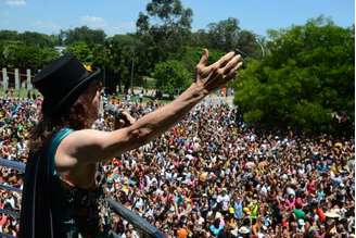 Desfile do bloco Bicho Maluco Beleza,comandado por Alceu Valença, no Parque do Ibirapuera