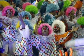 Desfile da escola de samba Acadêmicos da Rocinha, válida pelo Grupo de Acesso, no Sambódromo Marquês de Sapucaí no Rio de Janeiro (RJ), nesse sábado (25).